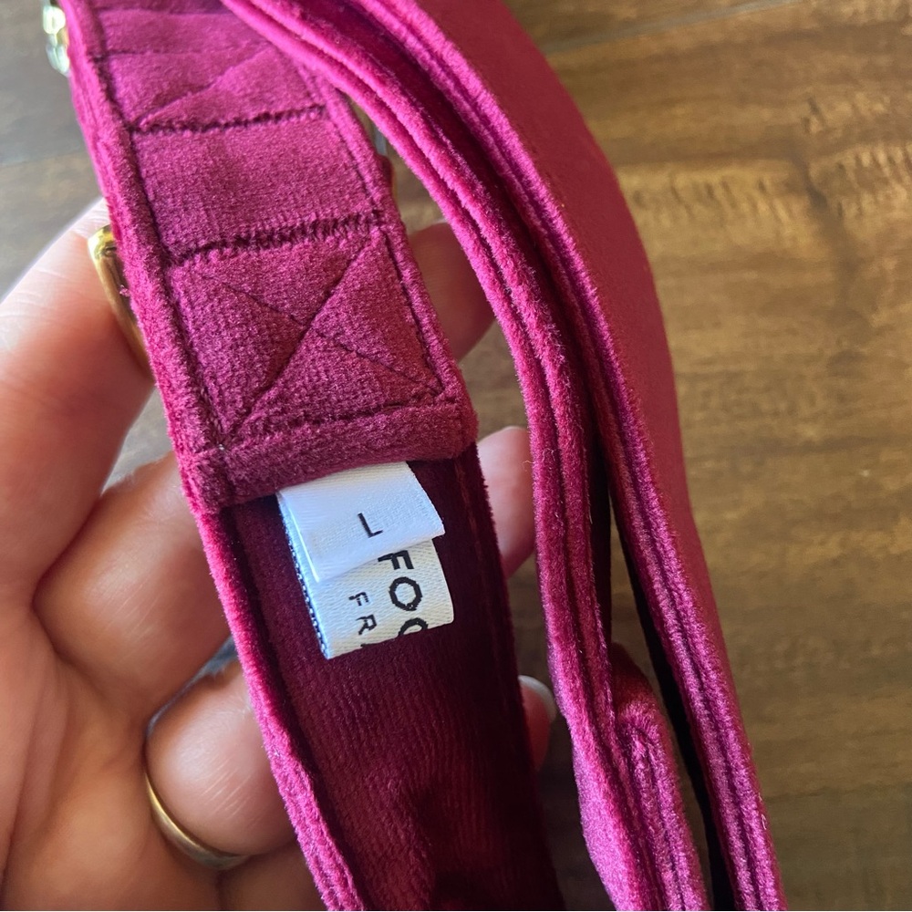 NEW The Foggy Dog Burgundy Velvet Dog Collar - Picture 3 of 7